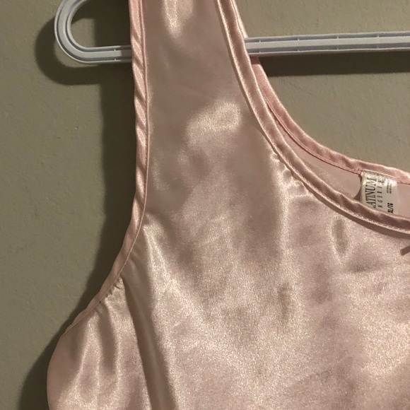 Vintage Platinum Lingerie pink sleeveless top - Picture 6 of 12